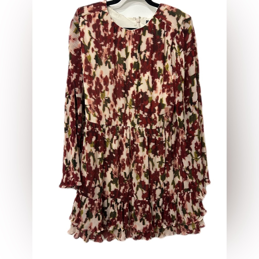 NWT‎ BCBGMAXAZRIA LONG SLEEVE ELEGANT FLORAL MINI DRESS MSRP $298 Size 12